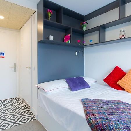 En Suite Rooms & Studios, Coventry - Sk ภายนอก รูปภาพ