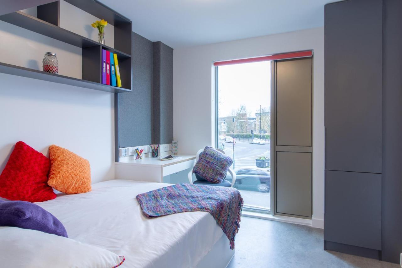En Suite Rooms & Studios, Coventry - Sk ภายนอก รูปภาพ