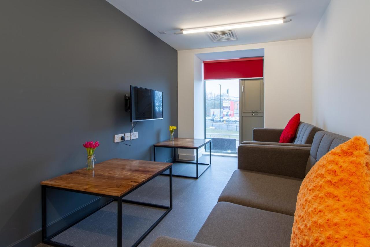 En Suite Rooms & Studios, Coventry - Sk ภายนอก รูปภาพ