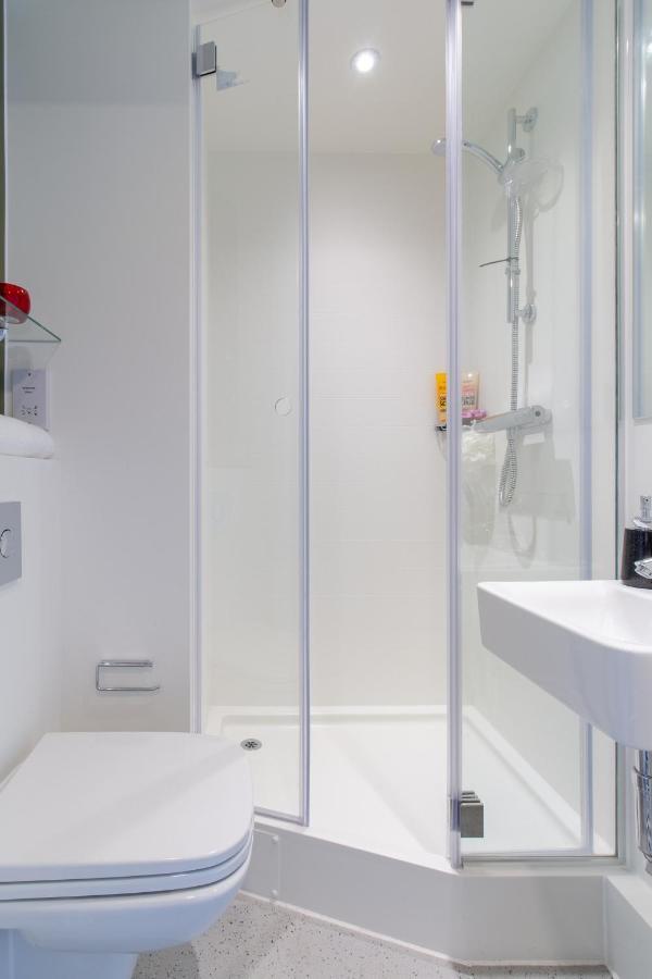 En Suite Rooms & Studios, Coventry - Sk ภายนอก รูปภาพ